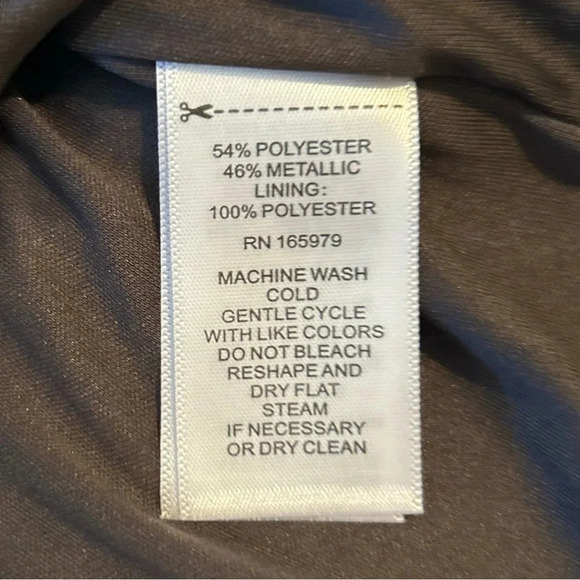 Cable & Gauge Black and Metallic Blouse. #office siren #corporatecore #career - Picture 4 of 6